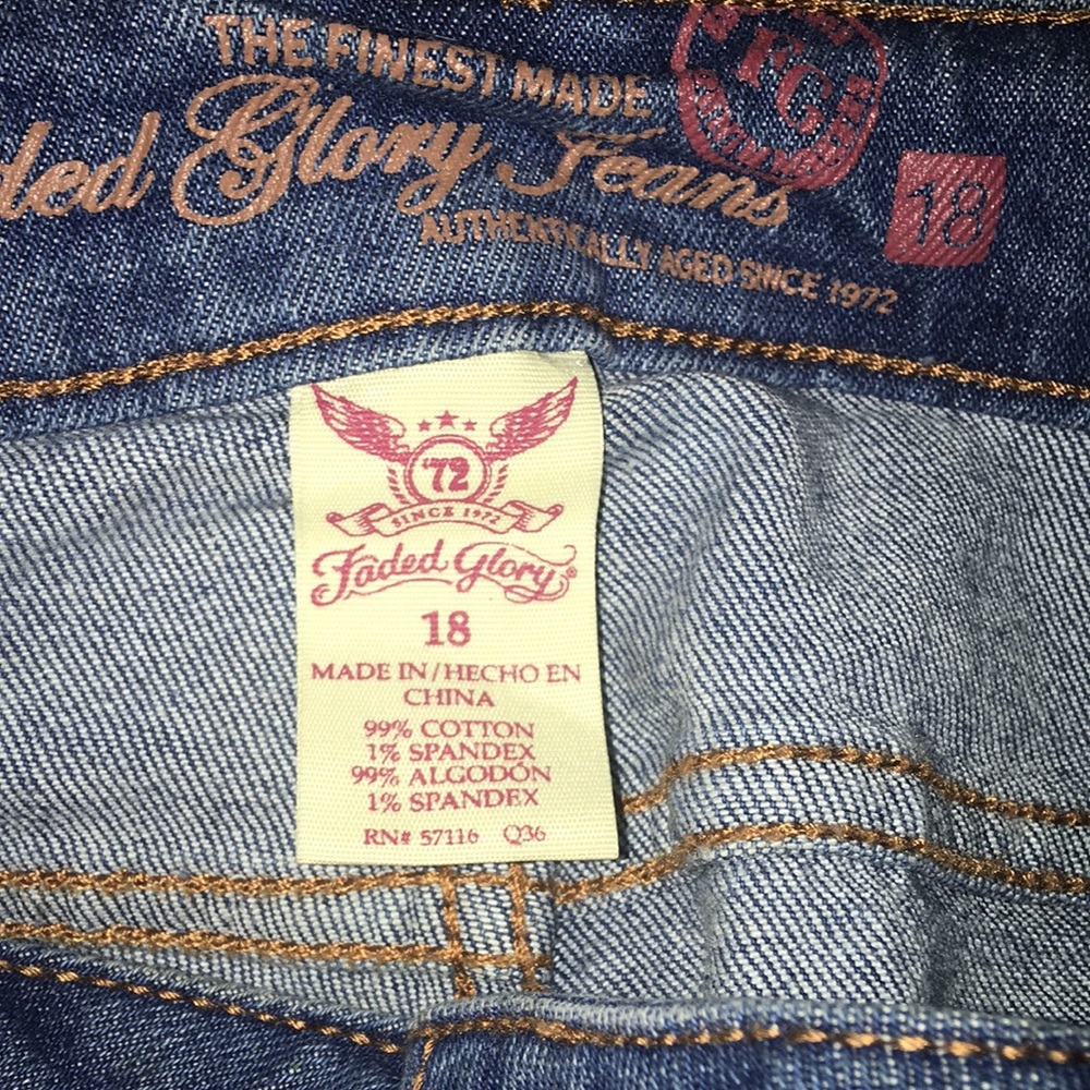 Bermuda jeans